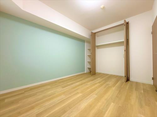 洋室6.4帖（2025年11月撮影）