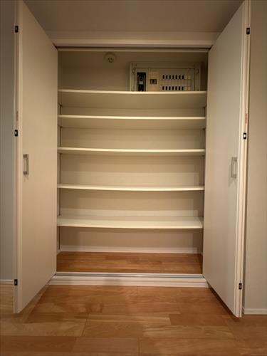 廊下　収納