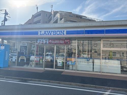 ローソン港北篠原町表谷店まで150ｍ