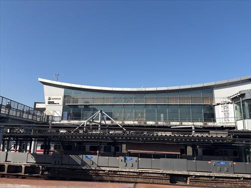 相鉄本線「西横浜」駅