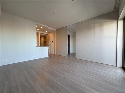 リビング(約10.5帖)