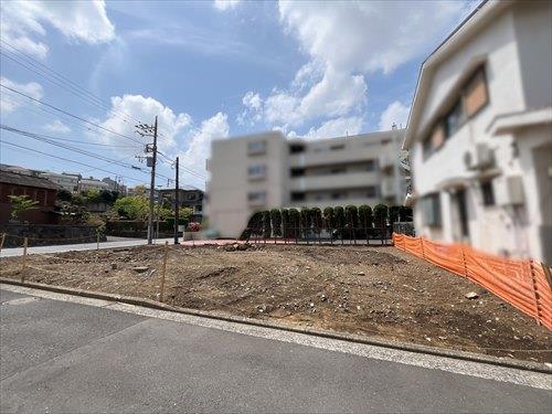 前面道路（2026年4月撮影）