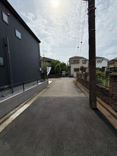 北側前面道路