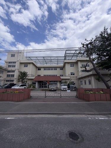 横浜市立万騎が原中学校