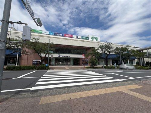東急百貨店たまプラーザ店まで1330ｍ
