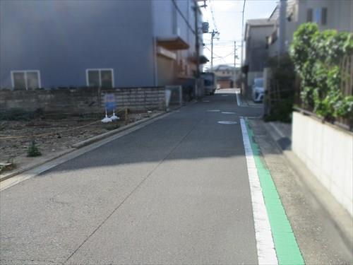 前面道路（北西側より撮影①）