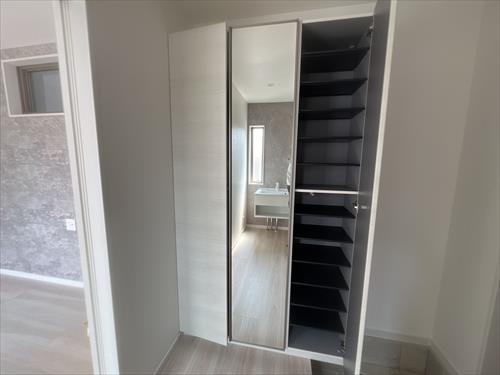 シューズボックス