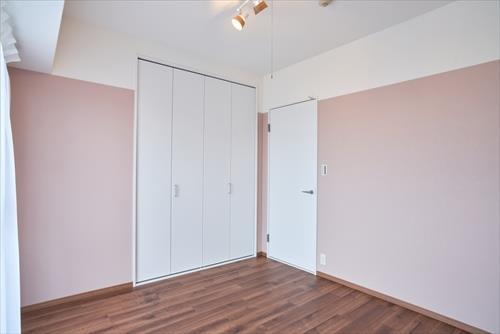 洋室（約5帖）南側