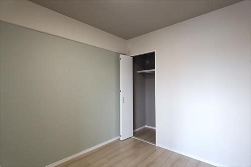 洋室（約4.5帖）