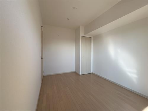 洋室（約6.0帖）