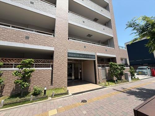 マンション前歩道