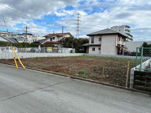 小田急小田原線「町田」駅 徒歩15分 小田急小田原線「町田」駅 徒歩15分
