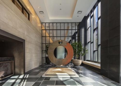 【エントランスホール】