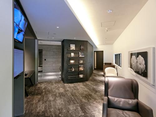 【ウェイティングラウンジ】