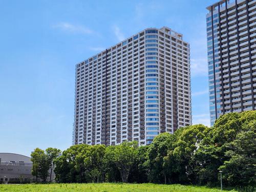 マンション外観　総戸数１０８９世帯のタワーマンションレジデンス