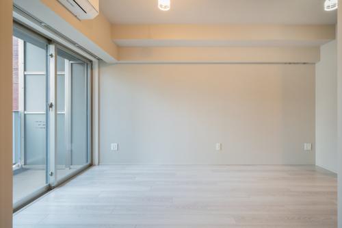 洋室から見たリビング