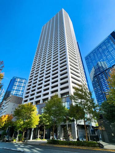 【外観】総戸数６１２戸の大規模タワーレジデンス。