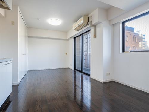 ～約１０．３帖の洋室～