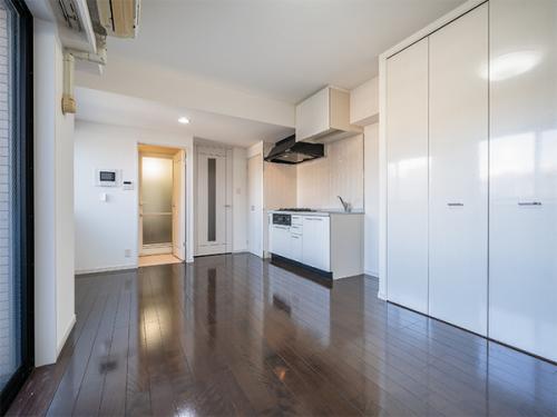 ～約１０．３帖の洋室～