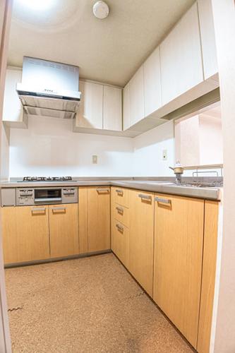 収納力のあるキッチンは調理器具や調味料などもすっきり片づけられます！