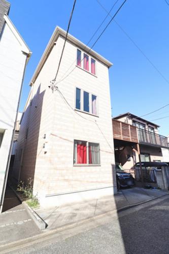 ３階建ての注文住宅です