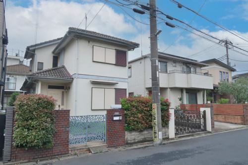 現地写真、南西側道路の西側から撮影しました 現地写真、南西側道路の西側から撮影しました