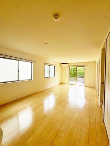 快適性とゆとりをデザインしたリビングは広々20帖！