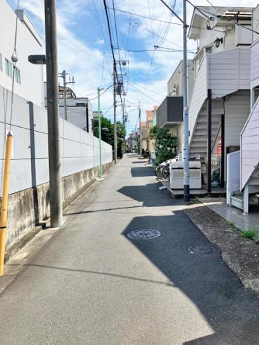 コンビニ・公園が徒歩5分圏内。生活利便性の高い立地。 コンビニ・公園が徒歩5分圏内。生活利便性の高い立地。