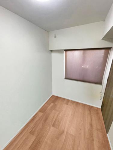 洋室約4.0帖、クローゼット付きです