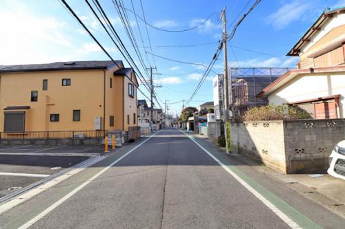 北東側公道約7.2mに接道