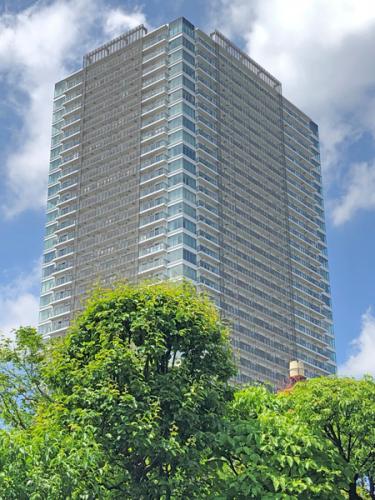 歴史と伝統、国際都市の顔を持つ「浅草」にそびえる超高層免震タワーレジデンス