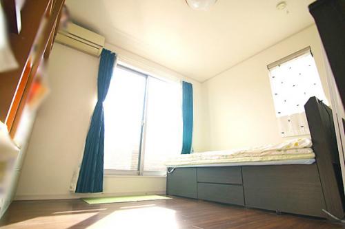 ●2025年10月撮影・3階居室になります。陽当たり良好です。