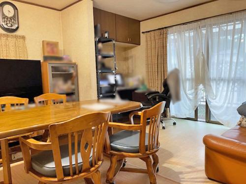 家族団らんを楽しめる約14.75帖のゆとりあるリビングです！