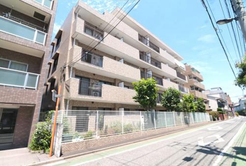 鉄筋コンクリート造5階建て1階部分、60.5平米