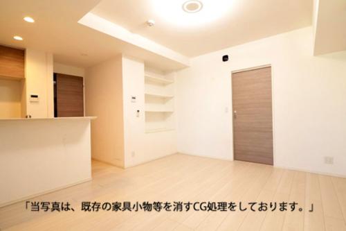 リビングには壁面に棚もついております。※家具消し加工済み