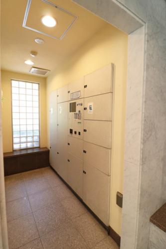 不在時でもお荷物を受け取れる共用の宅配ロッカーです