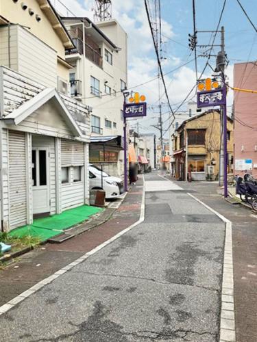 東北本線「尾久」駅徒歩12分！ 東側約6m公道に面す整形地！