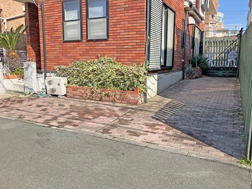 敷地内駐車場2台可能！（車種制限あり）