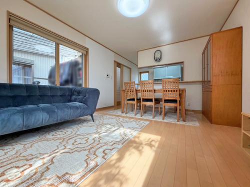 家族の一体感を感じられる広々スペース。丁寧にお住まい