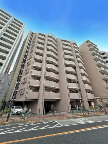１０階部分角住戸につき、陽当たり眺望通風良好です。