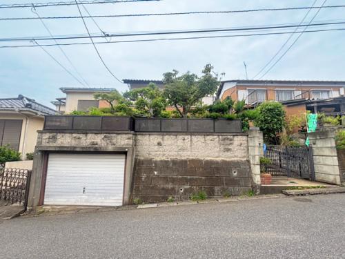 南側道路に接道のため陽当たり良好です