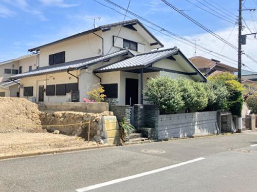 更地渡し（売主負担にて、建物等は撤去）