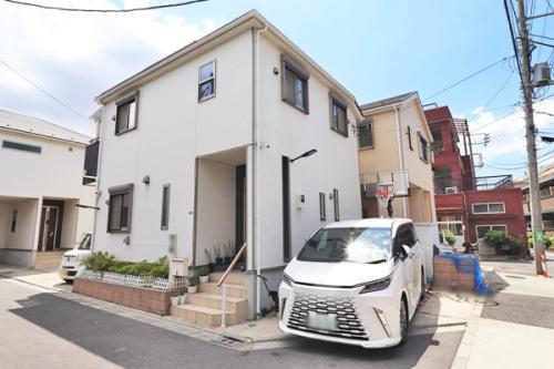 約７ｍ公道×約４ｍ私道に面した角地　２駅２路線利用可能