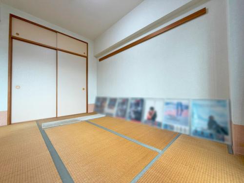 和室には季節物家電や行事アイテムなどもすっきり片づく押し入れがあります！