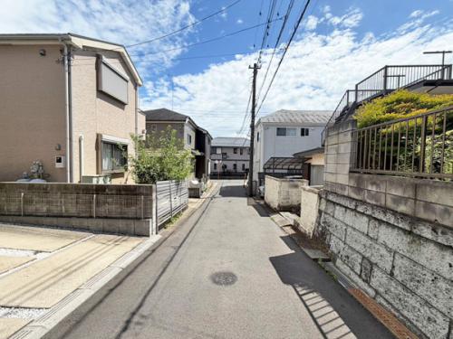 前面道路：西側4ｍ私道