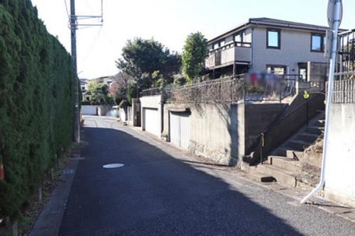 前面道路は約５ｍ公道