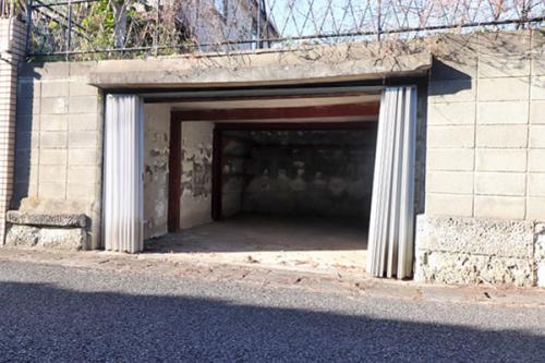 掘り込み式車庫スペース