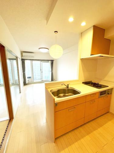 南西向きで陽当り良好のリビング