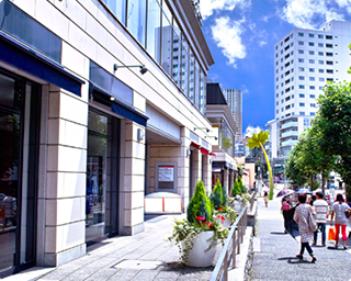 店舗ビルのイメージ写真