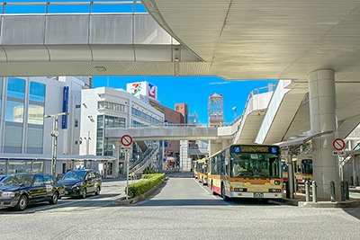 現在の「茅ヶ崎駅」北口駅前